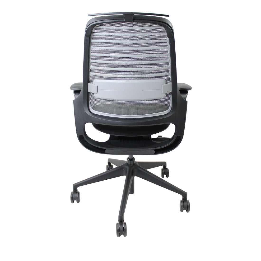 Steelcase Silla de oficina ergonómica Serie 1 con respaldo de malla en tela negra - Reacondicionada