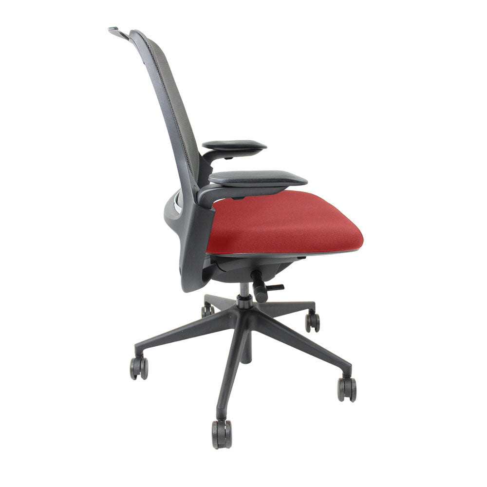 Steelcase Silla de oficina ergonómica Serie 1 con respaldo de malla en tela roja - Reacondicionada