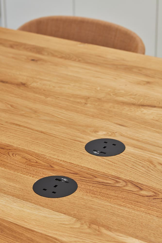 Round Ion Duo Power Module In-Desk in zwart